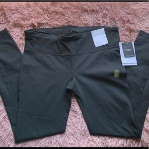 GapFit Full Length Leggings in Sculpt Co